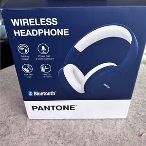 Pantone Wireless Over-Ear Headphones - Blue and White